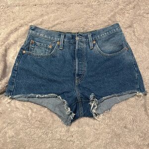 Levi’s Denim Blue ombré Women's Shorts w30
